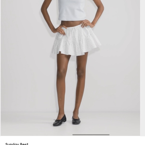 Aritzia White Mini Skirt - Picture 1 of 5